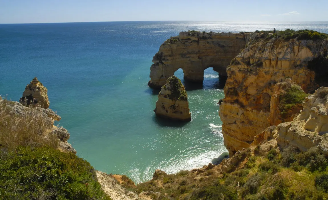 11 Sítios a visitar no Algarve - Baía da Luz 11 Sítios a visitar no Algarve